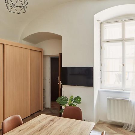 Ferienwohnung Cozy Flat In New Town By Prague Days Exterior foto
